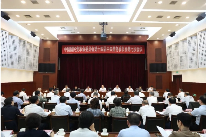 ʮČߴг_                        ЇhίTʮČ볣(w)ίTߴΕh725ڱeСΕhҪh}ǌW(xu)(x)؞йʮȫϯϯhvԒ볣(w)ϯΈ֕h븱ϯҏݖ|t졢tWꖝA񴺡L볣ίϯh